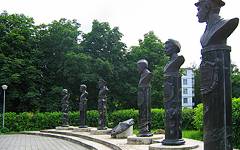 Карачев. Аллея Героев