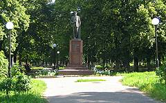 Клинцы. Памятник Калинину