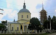 Севск. Воздвиженская церковь