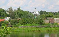 Стародуб. Вид на Старо-Николаевскую церковь от реки Бабинец